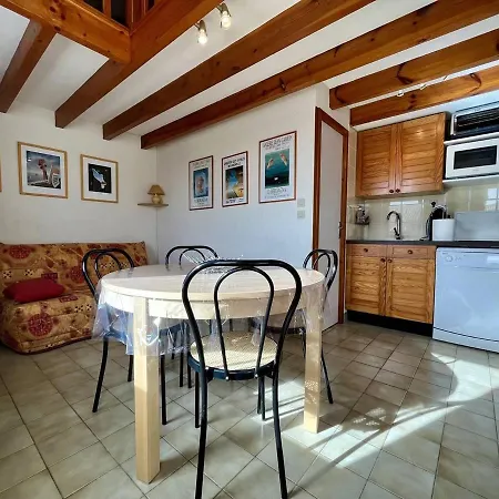 Maison Rénovée à 350m De La Avec Terrasse Et Parking à Dolus-d'oléron - Fr-1-246a-236 *